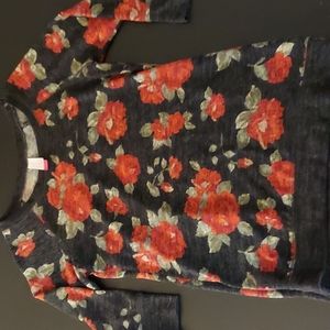 Floral lightweight sweater